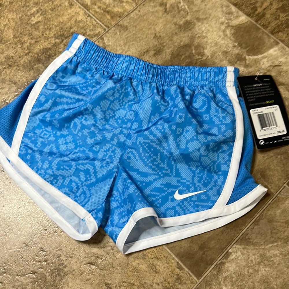 Girls 3T shorts
